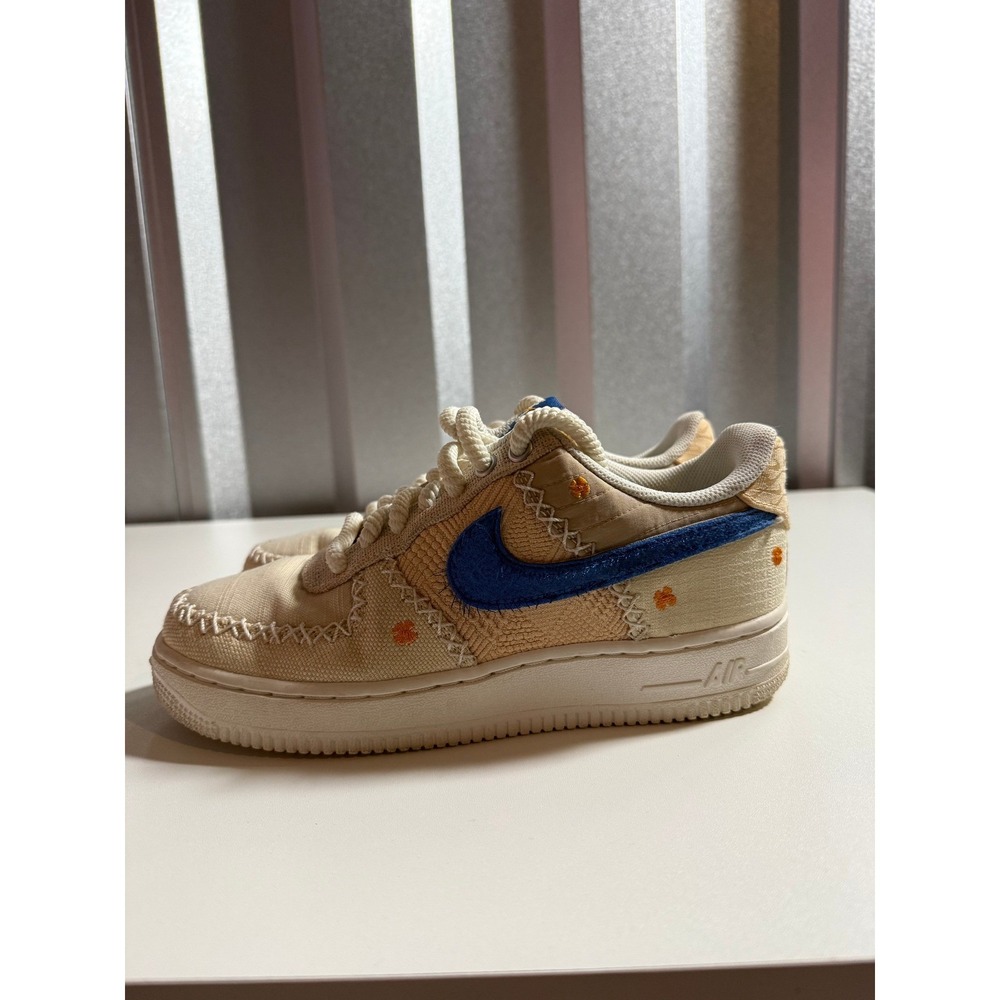 Nike Air Force 1 Low Women's "Los Angeles" DV2223-100 Beige Blue Size 7 - Picture 2 of 7